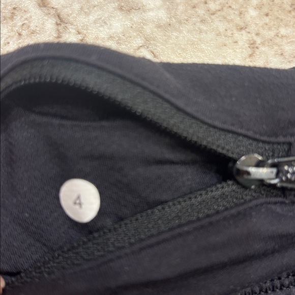 Lululemon Run Shorts - Picture 4 of 4